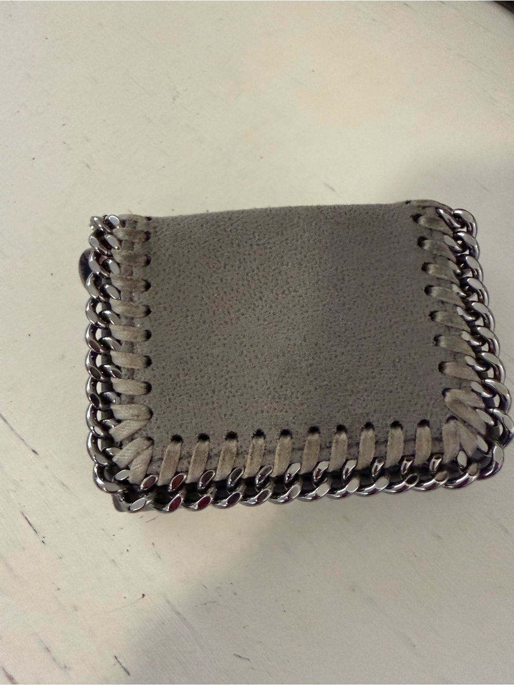 Stella McCartney
Vegan Suede Compact Wallet preowned Very nice !!